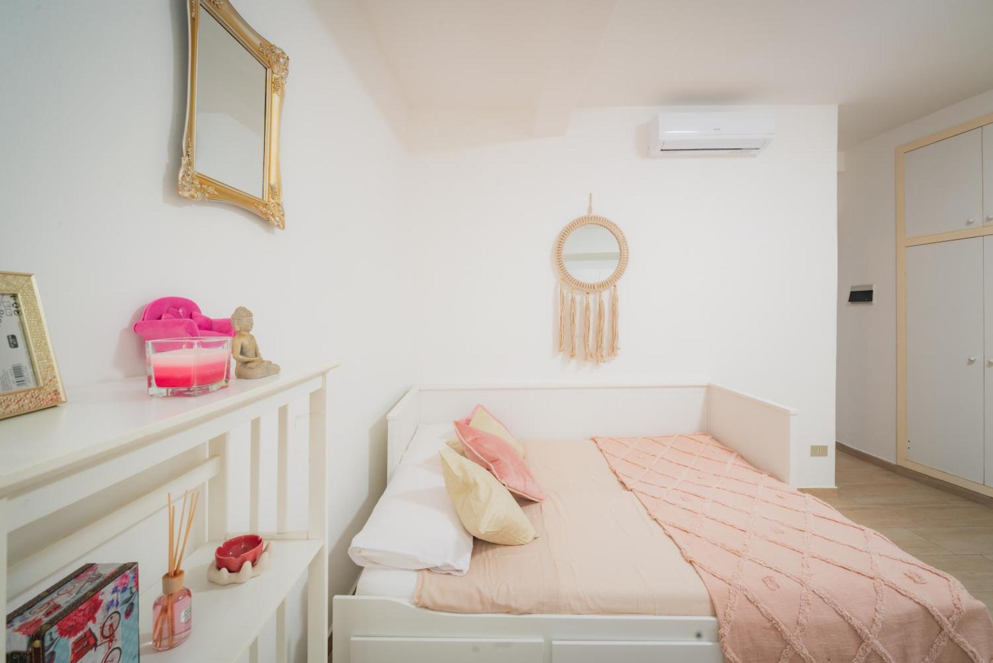 Suite "Castello" Del Garda - Apt Per Coppie Garda Desenzano del Garda Exteriör bild