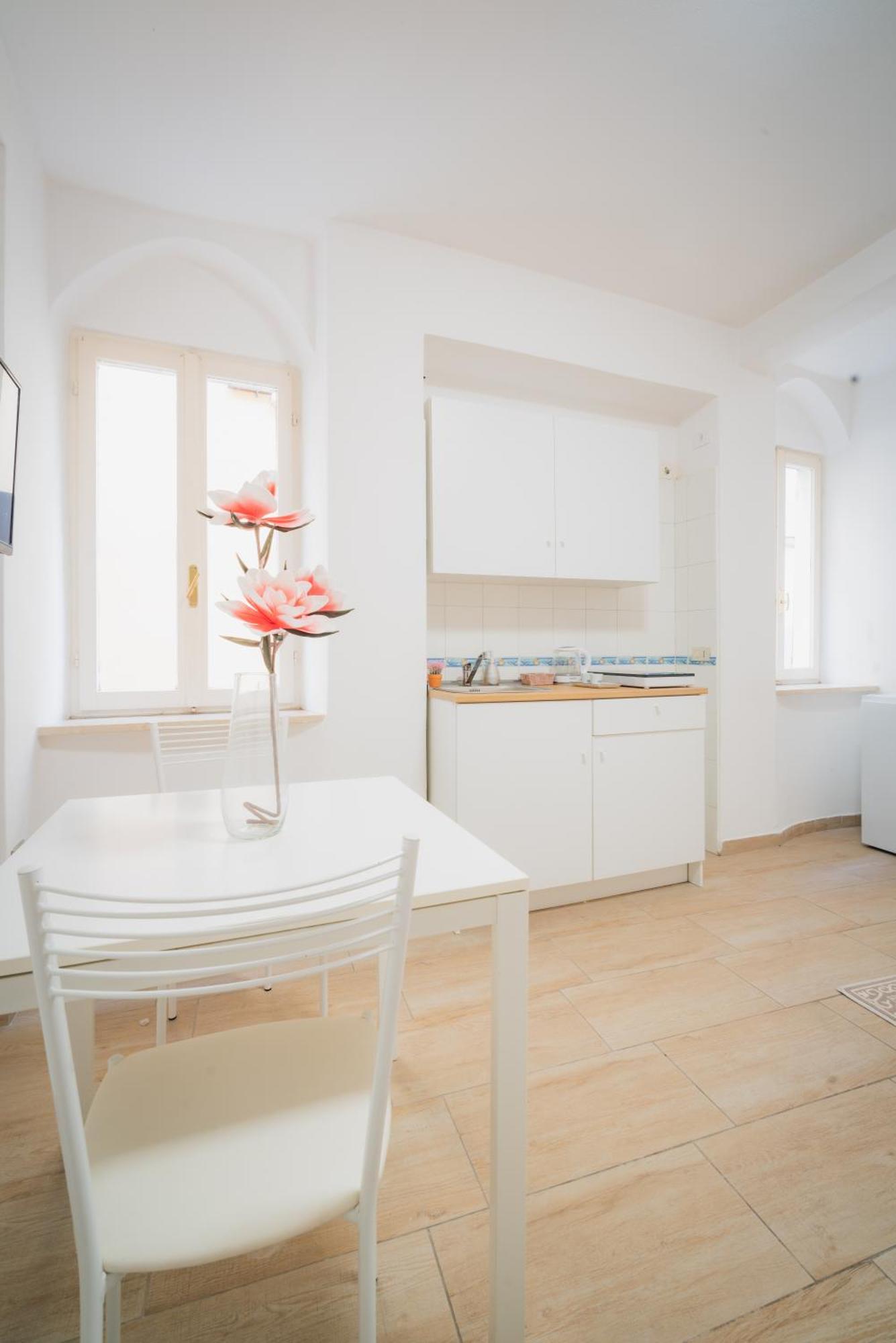 Suite "Castello" Del Garda - Apt Per Coppie Garda Desenzano del Garda Exteriör bild